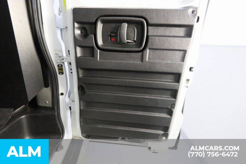 2022 GMC Savana 2500