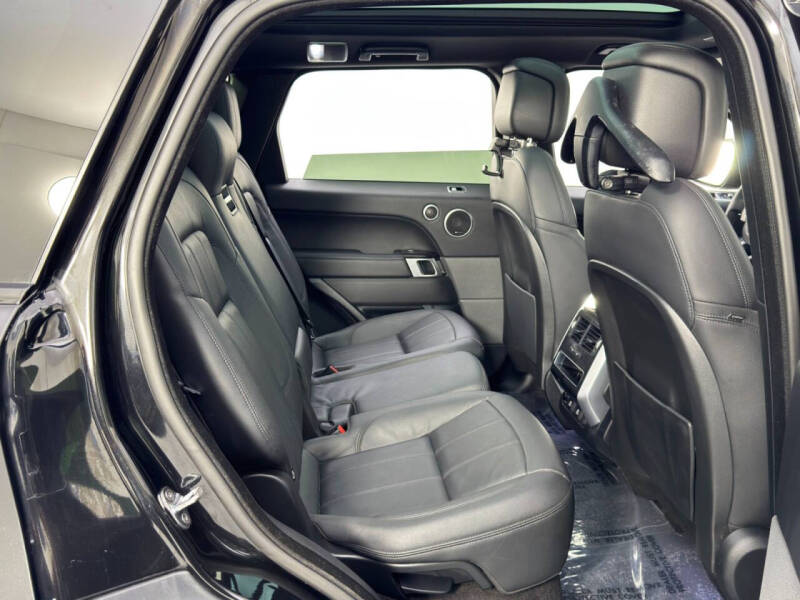 2022 Land Rover Range Rover Sport SE