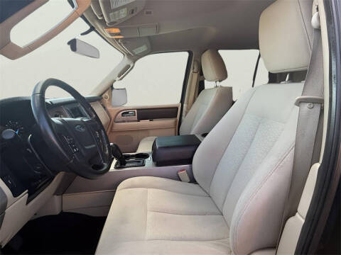 2017 Ford Expedition XLT