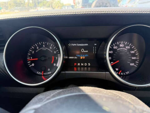 2022 Ford Mustang EcoBoost