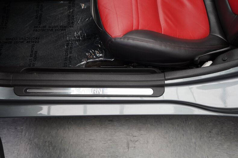 2007 Saturn SKY Red Line
