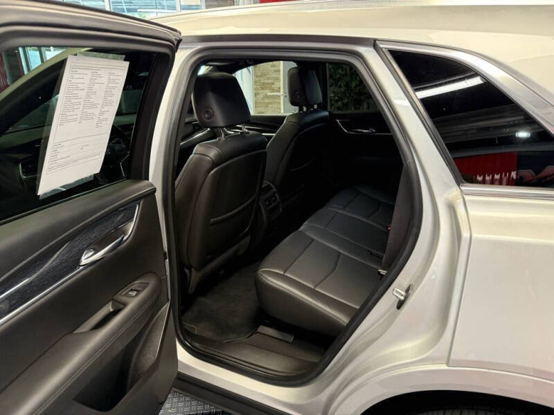 2020 Cadillac XT5 Premium Luxury