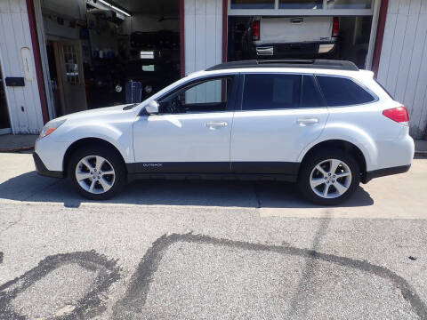 2013 Subaru Outback 2.5i Premium