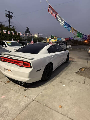 2014 Dodge Charger SXT Plus
