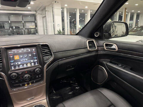 2015 Jeep Grand Cherokee Summit