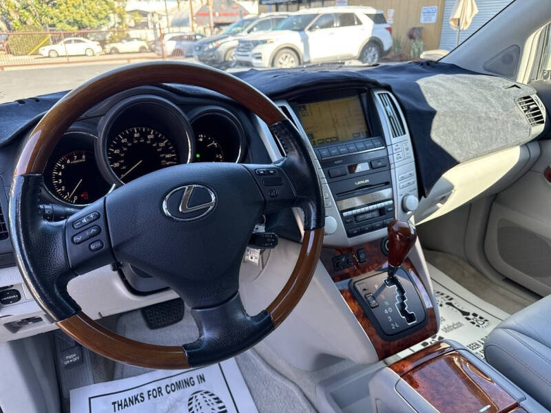 2005 Lexus RX 330