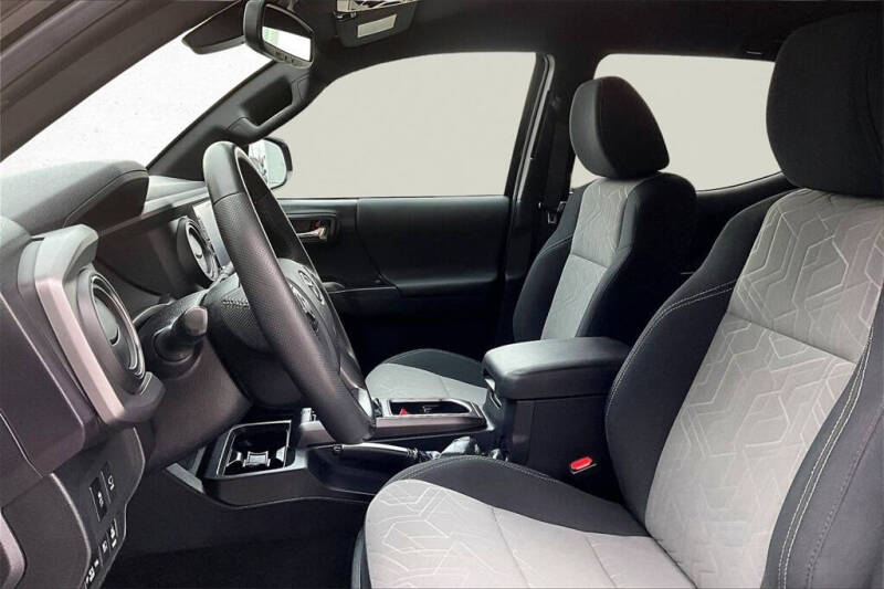 2023 Toyota Tacoma TRD Off-Road