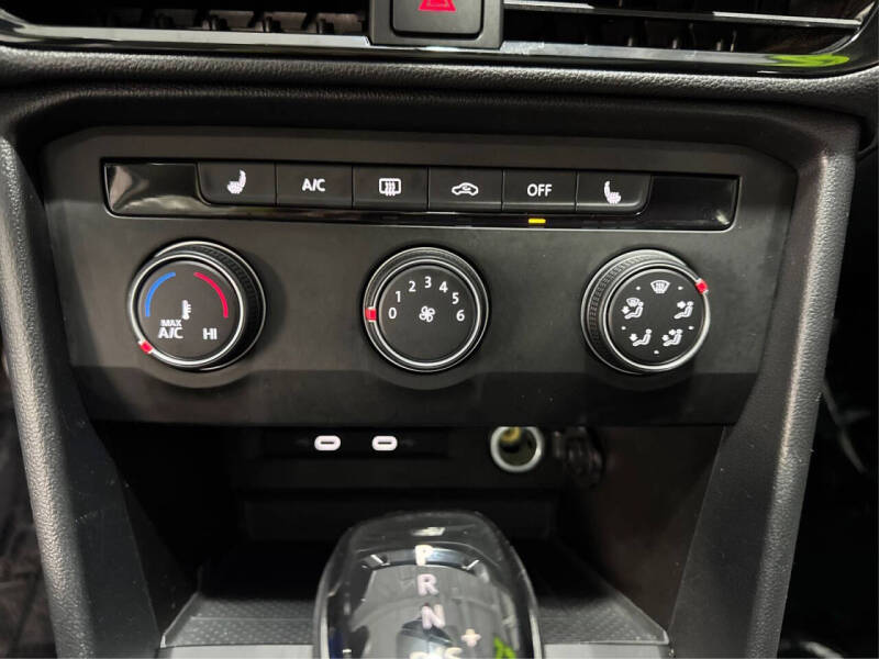 2022 Volkswagen Taos