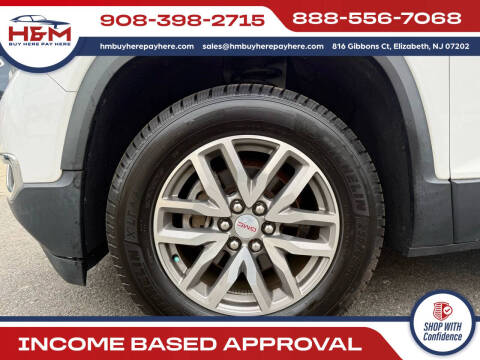 2017 GMC Acadia SLE-2