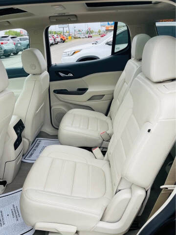 2021 GMC Acadia Denali