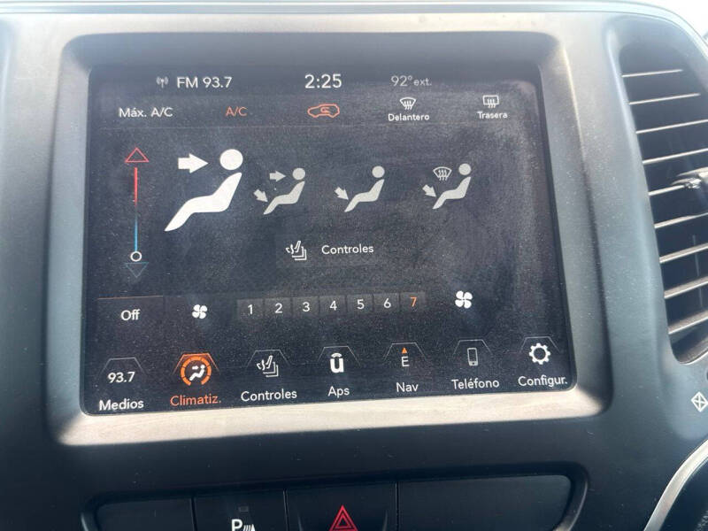 2020 Jeep Cherokee Latitude
