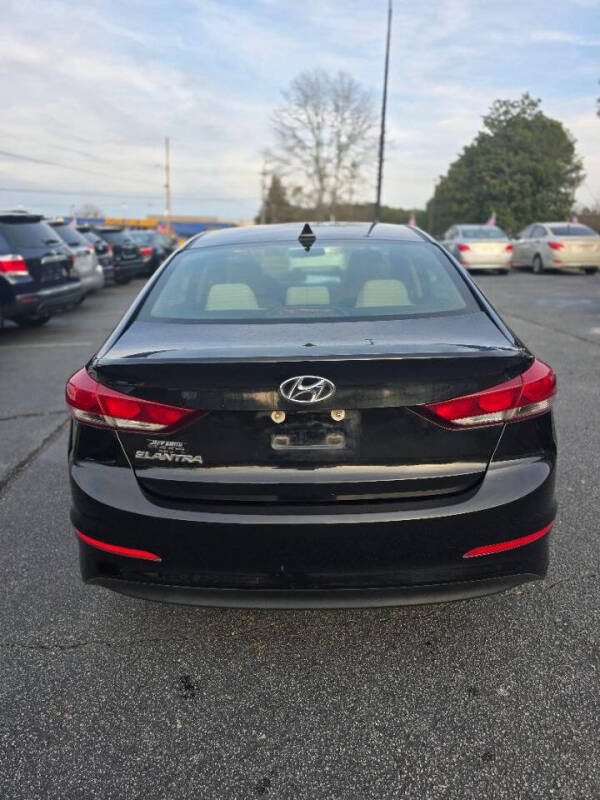 2018 Hyundai Elantra SEL