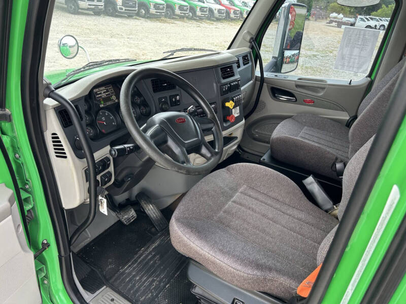 2020 Peterbilt 579 Road Tractor