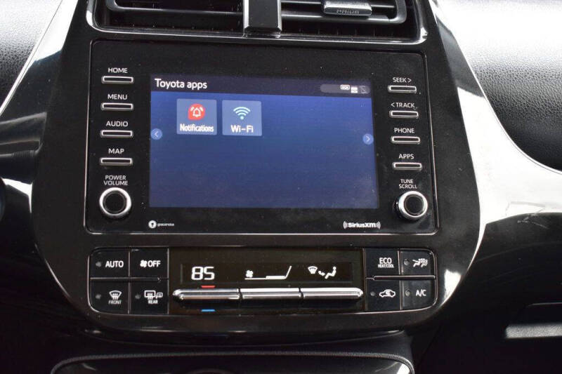 2022 Toyota Prius LE