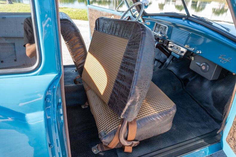 1951 Kaiser Henry-J Coupe