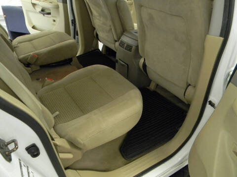 2014 Nissan Armada SV