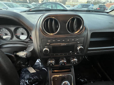 2012 Jeep Compass Sport