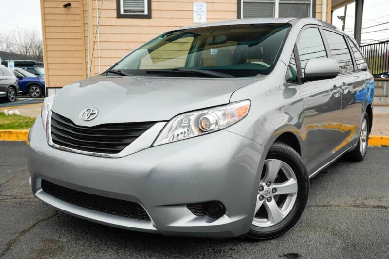 2014 Toyota Sienna