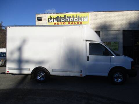 2015 Chevrolet Express Cutaway for sale at Metropolis Auto Sales in Pelham NH