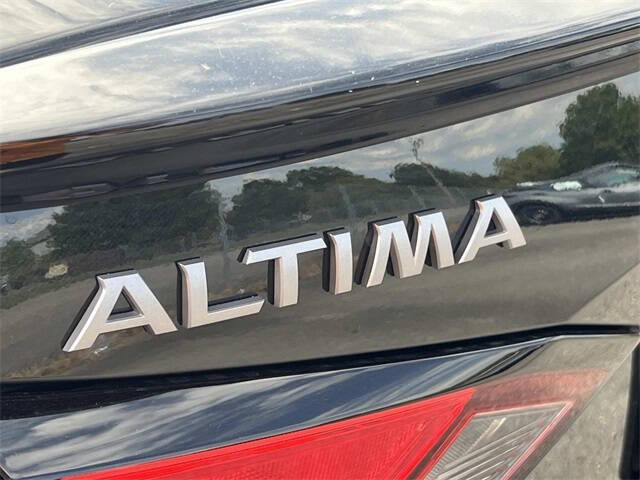 2025 Nissan Altima 2.5 SR