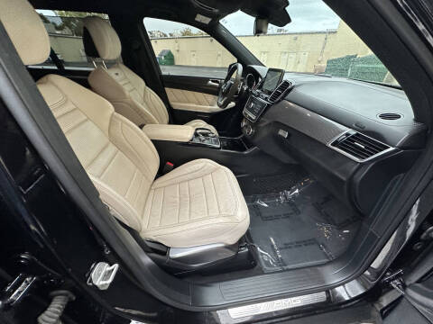 2017 Mercedes-Benz GLS AMG GLS 63