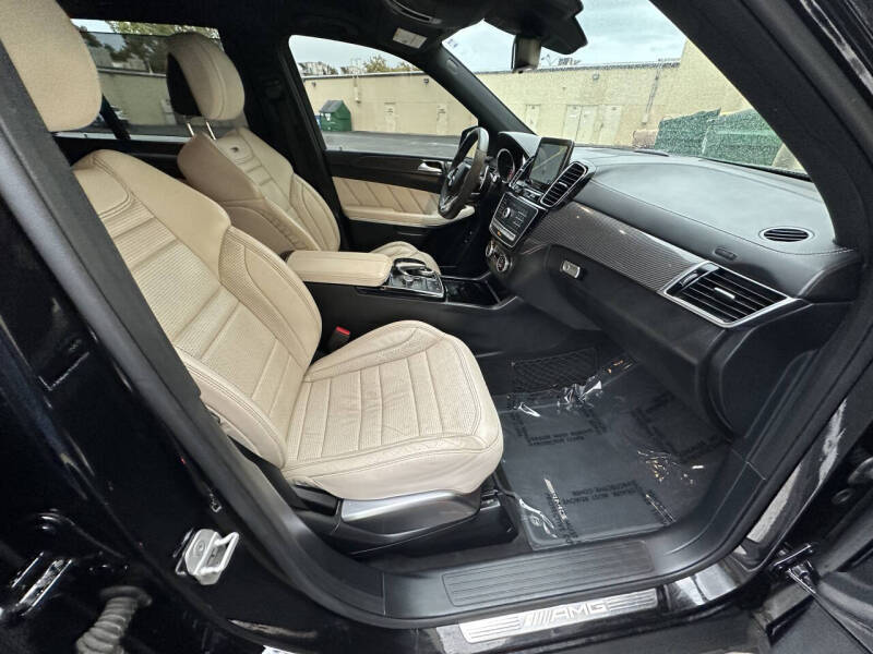 2017 Mercedes-Benz GLS AMG GLS 63