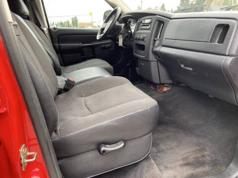 2004 Dodge Ram 1500 ST