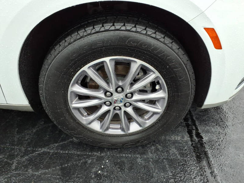 2024 Buick Enclave Essence