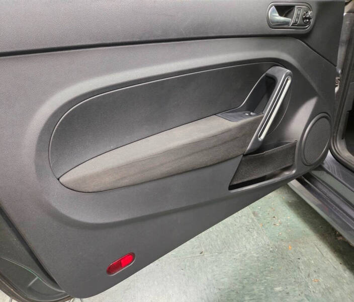 2013 Volkswagen Beetle 2.5L Entry PZEV