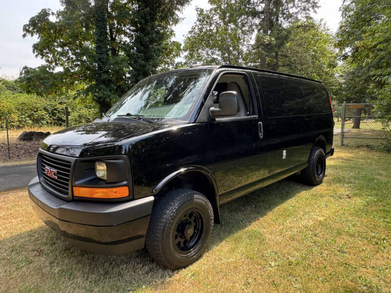 2017 GMC Savana 2500