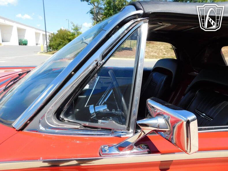 1963 Ford Thunderbird