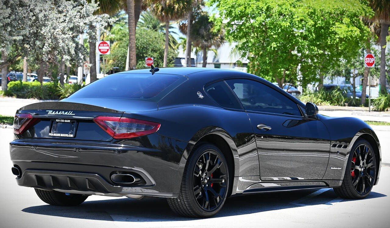 2011 Maserati GranTurismo 11