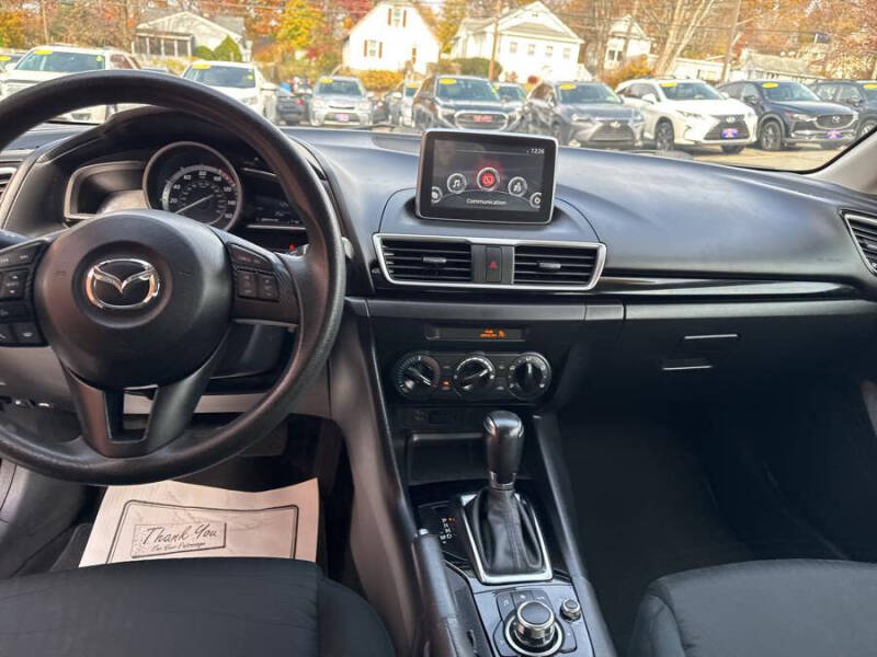 2015 Mazda MAZDA3 i Sport