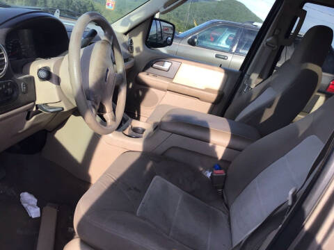 2003 Ford Expedition XLT