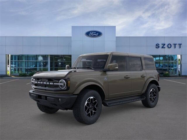 2025 Ford Bronco 4-Door Outer Banks's photo