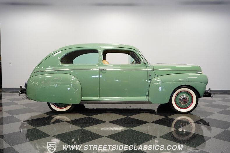 1941 Ford Super Deluxe