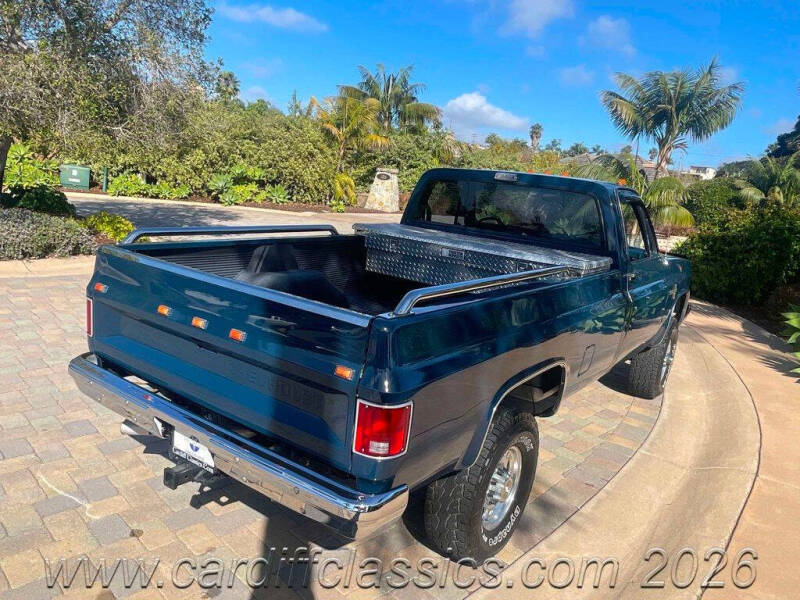 1987 Chevrolet Scottsdale K-30 4X4
