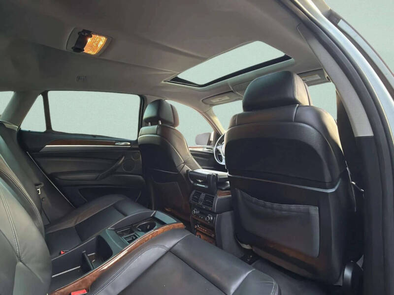 2011 BMW X6 xDrive35i