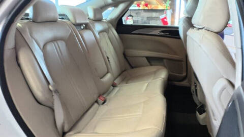 2020 Lincoln MKZ Standard