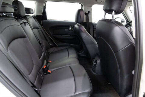 2017 MINI Clubman Cooper