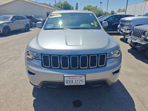 2020 Jeep Grand Cherokee Laredo E