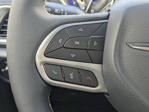 2026 Chrysler Voyager LX