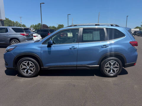 2023 Subaru Forester Premium