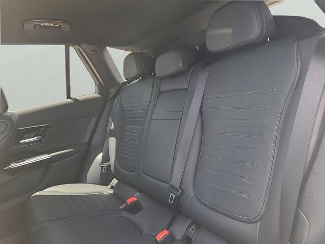 2025 Mercedes-Benz GLC GLC 300 4MATIC