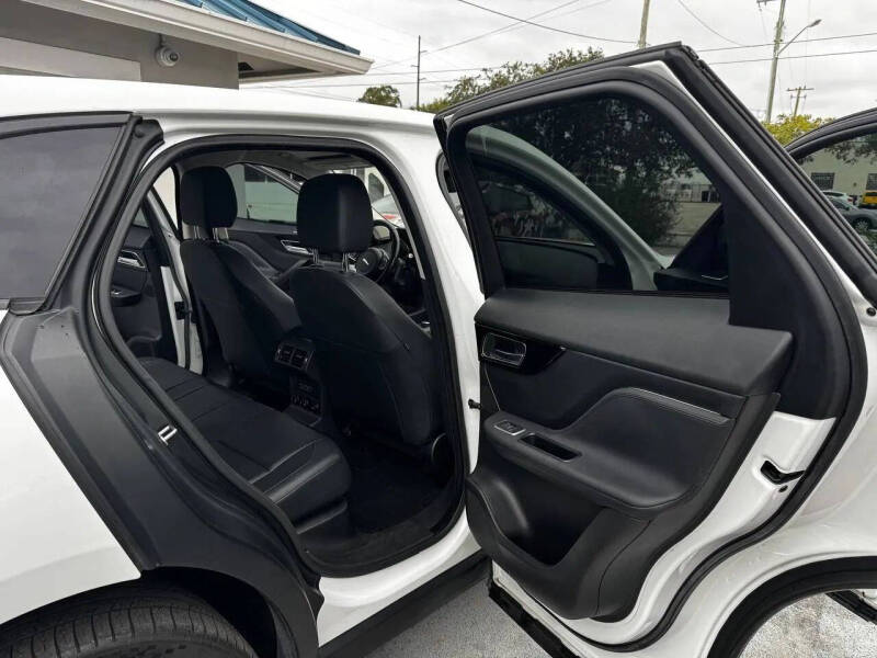 2017 Jaguar F-PACE 35t