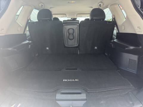 2019 Nissan Rogue S