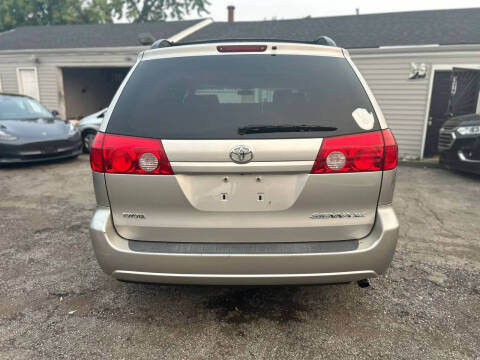 2008 Toyota Sienna
