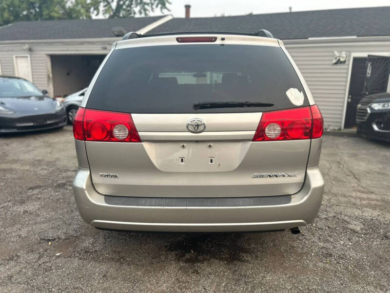 2008 Toyota Sienna