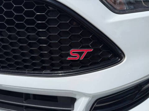 2017 Ford Focus ST