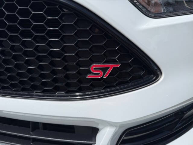2017 Ford Focus ST